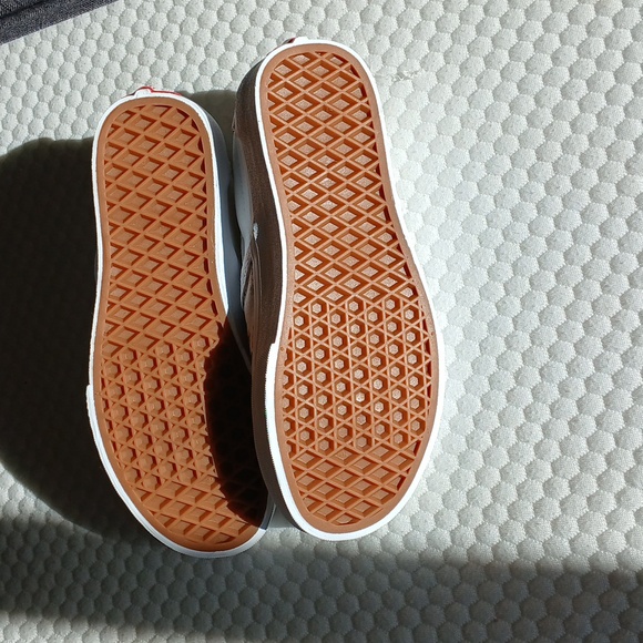 NWOB Custom Vans - Picture 3 of 6